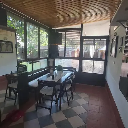 Casa de hóspedes Nono 3*