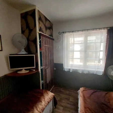 Midi Terrace Family Relax Studio * Siofok